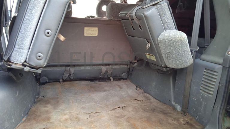 Mitsubishi Pajero ·