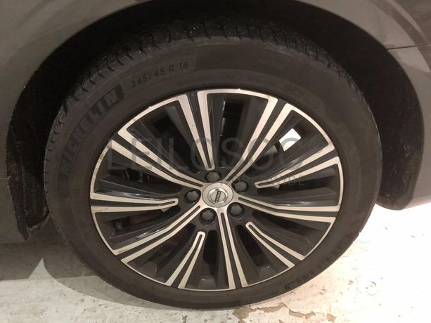 Volvo S90 · Ano 2021