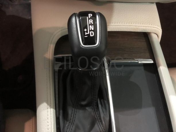 Volvo S90 · Ano 2021