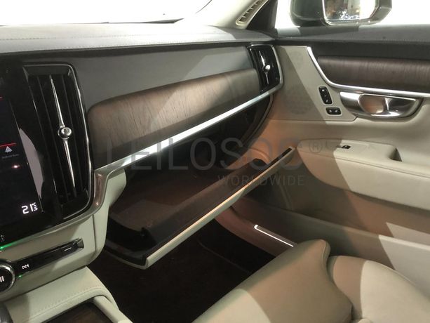 Volvo S90 · Ano 2021