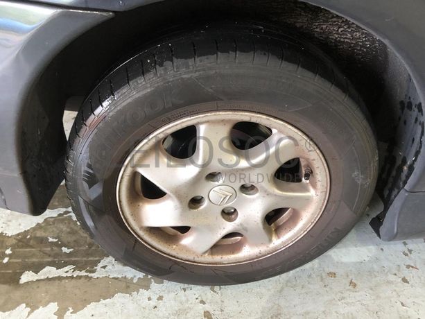 Citroën C5 · Ano 2001