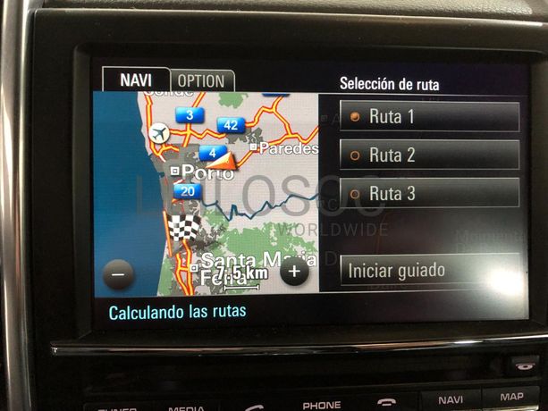 Porsche Cayenne 3.0 D · Ano 2012