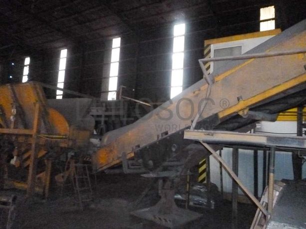 Estabelecimento Comercial ·  Transformação, reciclagem e refinação de alumínios e outros resíduos · Viana do Castelo