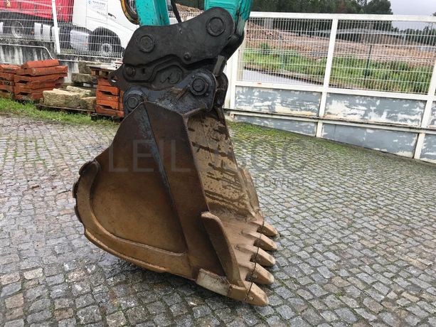 Giratória Rastos Kobelco