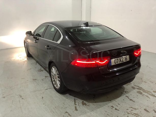Jaguar XE 2.0 · Ano 2016