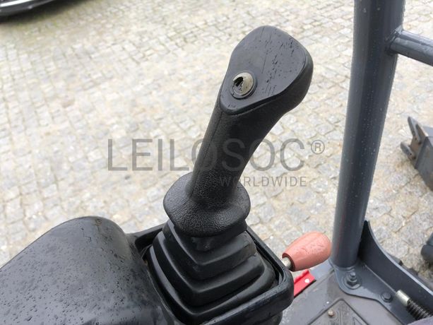 Mini Giratória Rastos Volvo EC15D