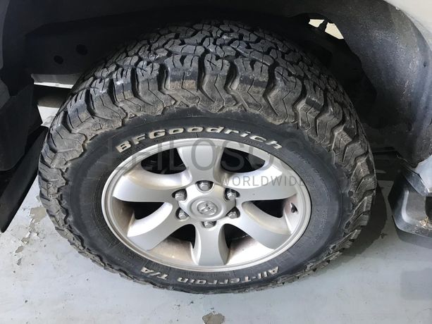 Toyota Land Cruiser 3.0 D4D · Ano 2003