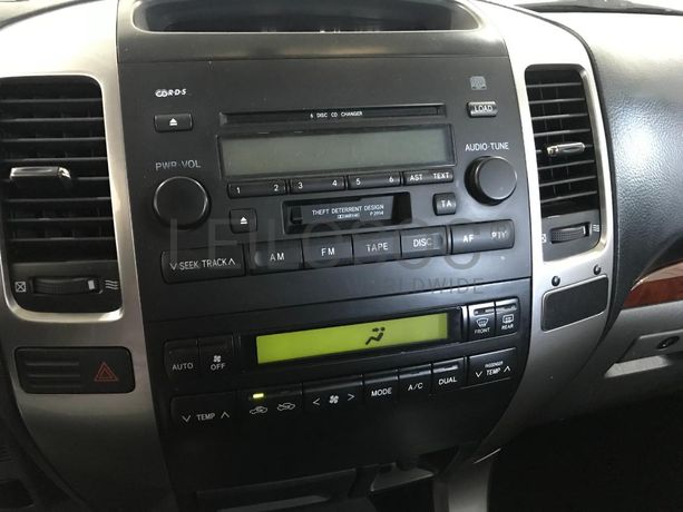 Toyota Land Cruiser 3.0 D4D · Ano 2003