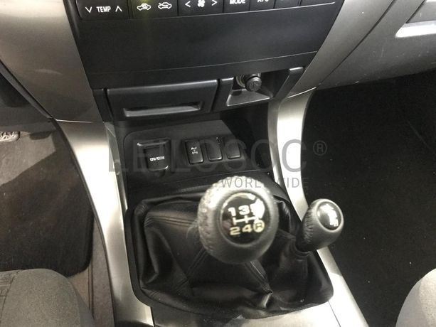 Toyota Land Cruiser 3.0 D4D · Ano 2003