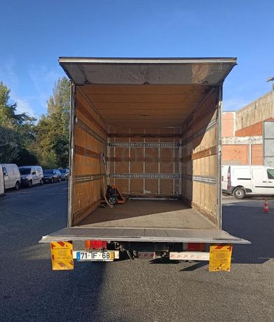 Toyota Dyna 35.33 D4D · Ano 2009 · Plataforma Elevatória