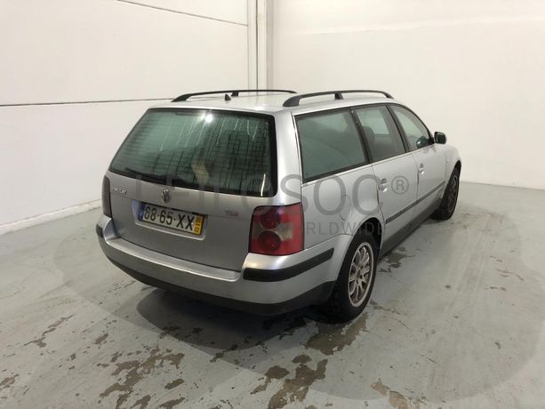 Volkswagen Passat 1.9 TDI· Ano 2001