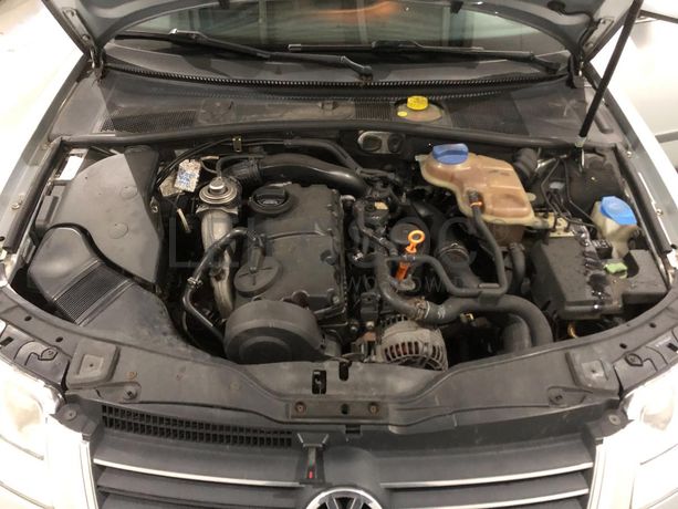 Volkswagen Passat 1.9 TDI· Ano 2001
