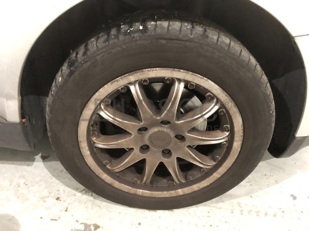 Volkswagen Passat 1.9 TDI· Ano 2001