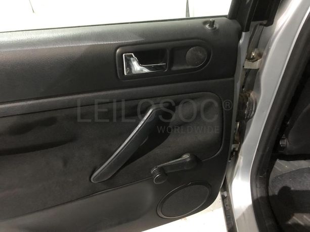 Volkswagen Passat 1.9 TDI· Ano 2001