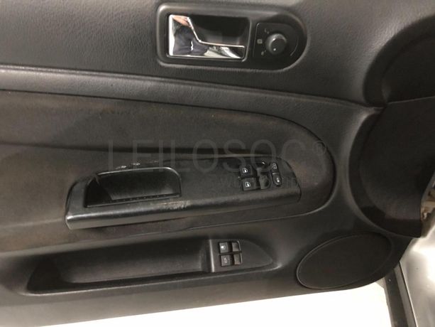 Volkswagen Passat 1.9 TDI· Ano 2001