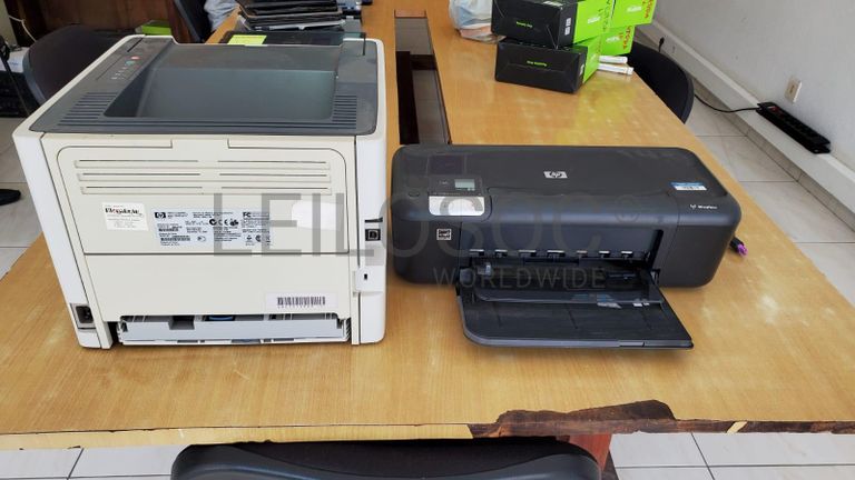 Material Informático ·