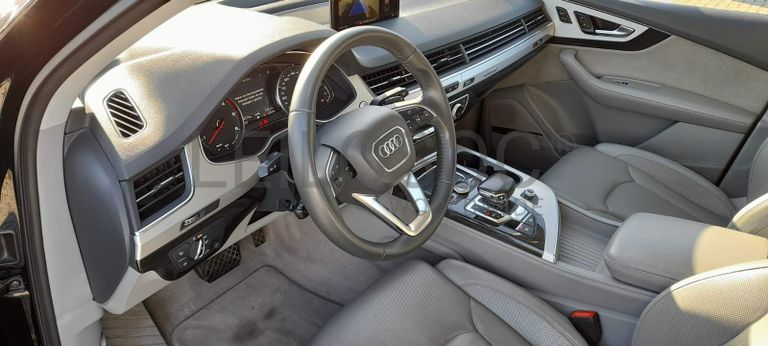 Audi Q7 3.0 TDI - 7 Lugares