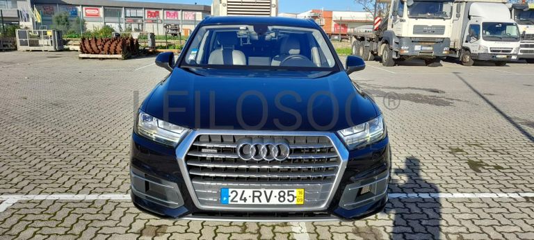 Audi Q7 3.0 TDI - 7 Lugares