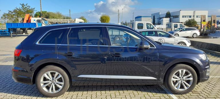 Audi Q7 3.0 TDI - 7 Lugares