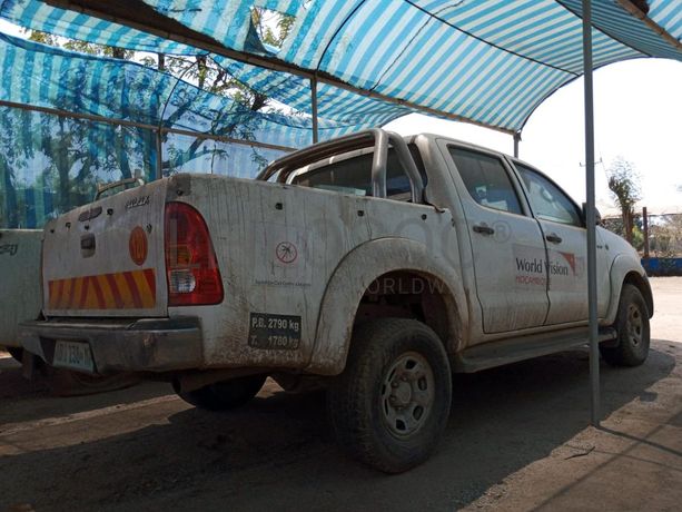 Toyota Hilux ·