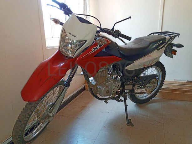 Honda XL125 ·