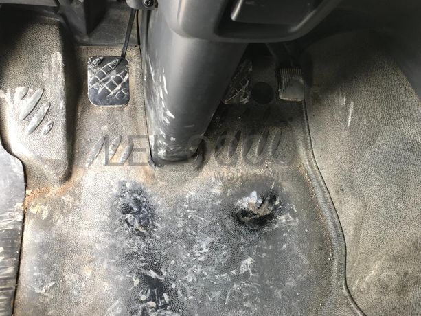 Renault 280DXI · Grua Fassi