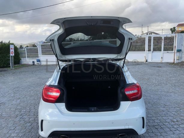 Mercedes-Benz A 180CDI · Ano 2015