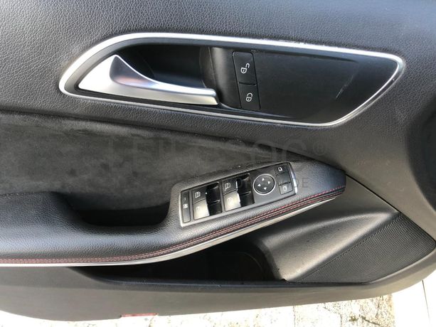 Mercedes-Benz A 180CDI · Ano 2015