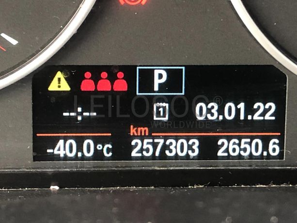 BMW 118D · Ano 2013