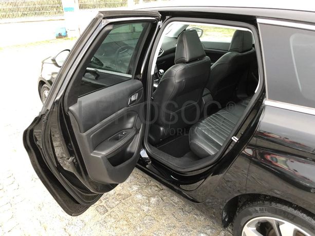 Peugeot 308 · Ano 2015