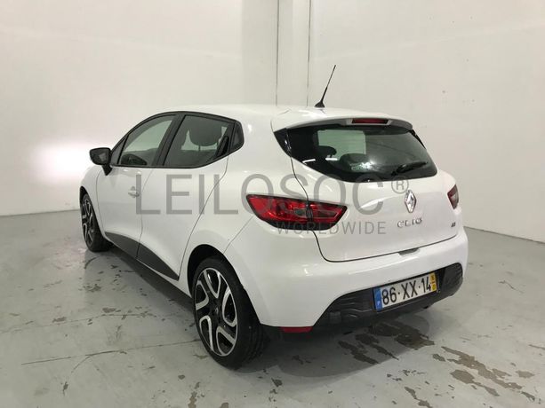Renault Clio 1.5 DCI · Ano 2016