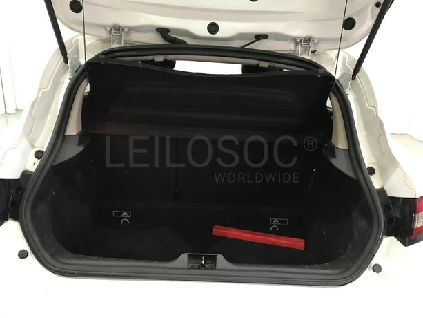 Renault Clio 1.5 DCI · Ano 2016