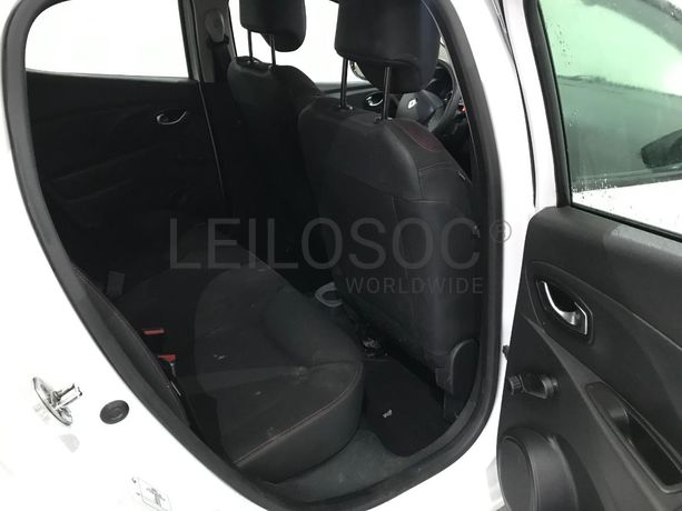 Renault Clio 1.5 DCI · Ano 2016