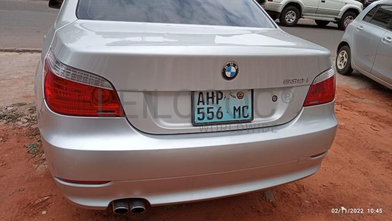 BMW modelo 530 ·
