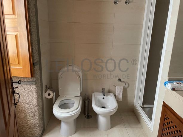 Moradia V6 · Almeida, Guarda