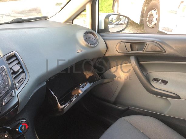 Ford Fiesta 1.4 TDCi · Ano 2010