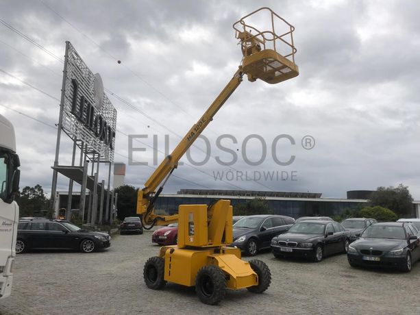 Plataforma Elevatória Haulotte HA12DE