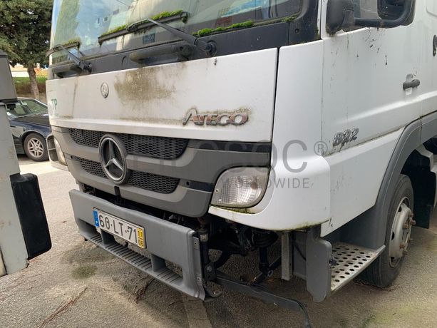 Mercedes-Benz Atego 822