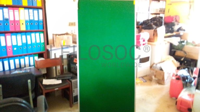 Mobiliário de escritório ·