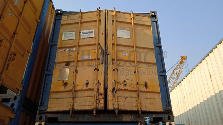 Diversos + Diversos + Caixas de Ferramentas + Diversos + Diversos + Diversos + Diversos + Diversos + Diversos + Diversos +  Lâmpadas de longo alcance. + Anilhas + Diversos + Heat Shrinks + Diversos + Discos de Corte + Motores + Porcas + Diversos + Braçadeiras + Diversos + Chapas 1,5m + Contentor de 40P ·