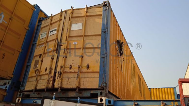 Diversos + Diversos + Caixas de Ferramentas + Diversos + Diversos + Diversos + Diversos + Diversos + Diversos + Diversos +  Lâmpadas de longo alcance. + Anilhas + Diversos + Heat Shrinks + Diversos + Discos de Corte + Motores + Porcas + Diversos + Braçadeiras + Diversos + Chapas 1,5m + Contentor de 40P ·