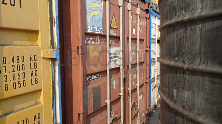 Diversos + Rebarbadeiras   + Diversos + Diversos + Rebarbadeiras + Furadeira + Diversos + Braçadeiras + Torque Wreck + Radiadores + Diversos + Diversos + Diversos + Diversos + Diversos + Diversos + Diversos + Diversos + Contentor de 40P ·