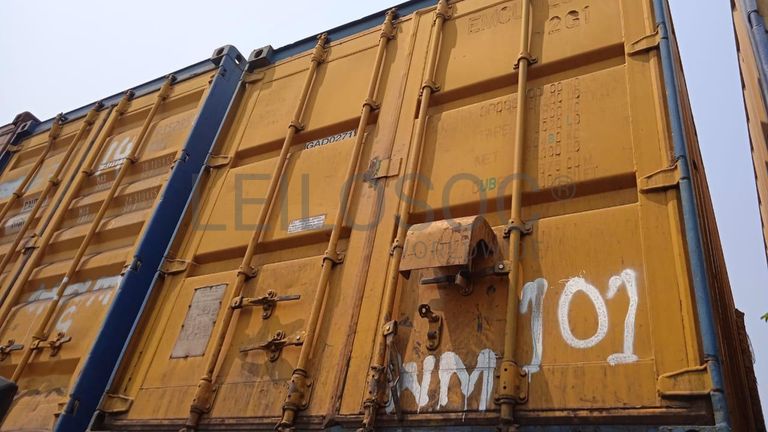 Diversos + Diversos + Diversos + Contentor de 40P ·