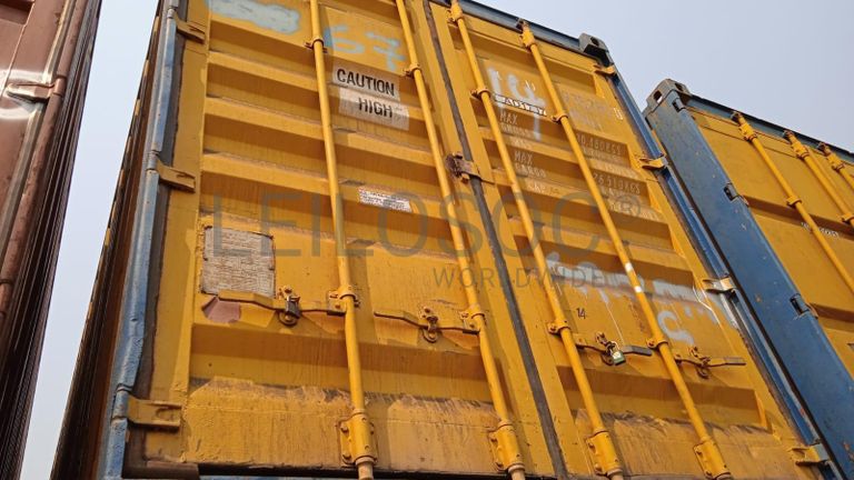 Diversos + Diversos + Diversos + Contentor de 40P ·