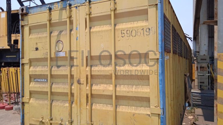 Máquinas teste da carga   + Radiadores + Motor + Caixa de velocidade + Veios de transmissão, + Diversos + Contentor de 40P ·