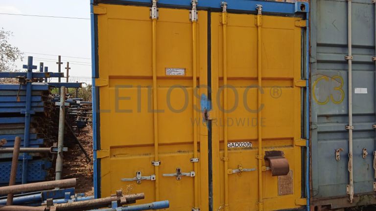 Máquina para fazer rosca   + Diversos + Bomba de água + Motores + Diversos + Diversos + Bombas de água   + Diversos + Diversos + Compressor de ar + Compressor de ar + Compactadora Turner Morris + Compressor de ar + Compressor Oceanos  + Contentor de 40P ·