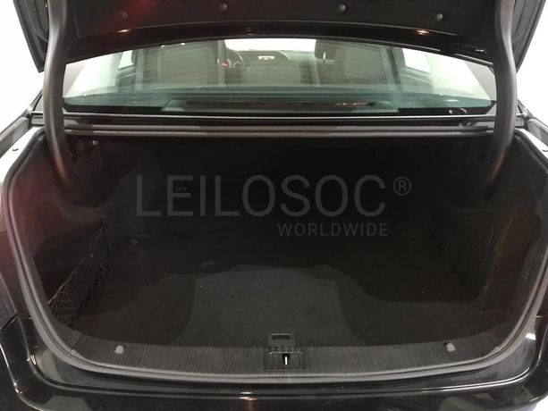 Mercedes-Benz E300 Blue Tec Híbrido 2.2 · Ano 2014