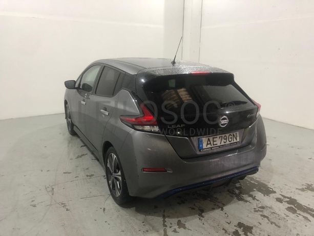 Nissan Leaf  · Ano 2020