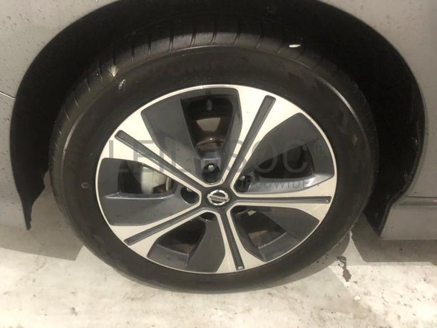 Nissan Leaf  · Ano 2020