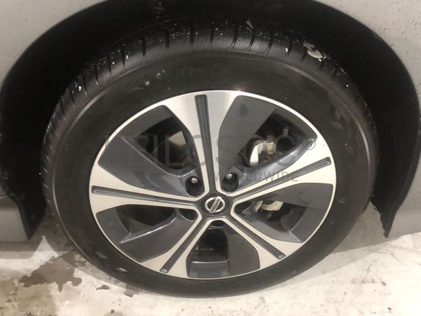 Nissan Leaf  · Ano 2020